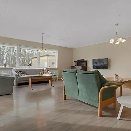 Stunning In Sydals With Wifi Skovby (Syddanmark)