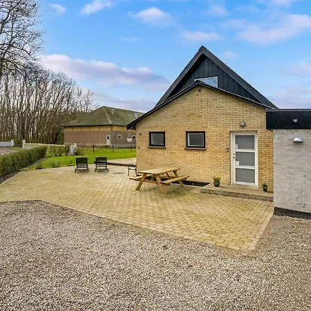 Stunning In Sydals With Wifi 度假居 Skovby (Syddanmark)