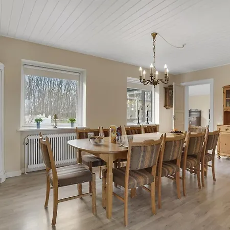 Stunning In Sydals With Wifi Skovby (Syddanmark)